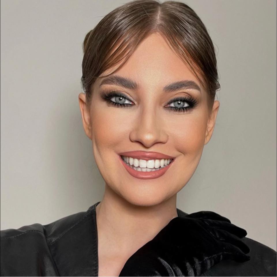 iulia albu